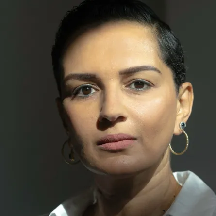 الفنانة هناء السجيني