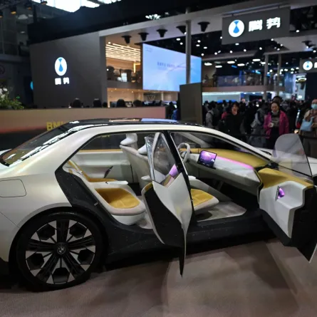 BMW Vision Neue Klasse معرض بكين الدولي للسيارات (Photo by Pedro PARDO / AFP)