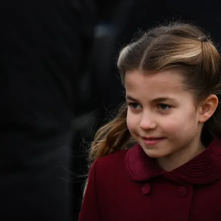 الأميرة شارلوت Princess Charlotte في فعاليات يوم الكريسماس عام 2022 (مصدر الصورة: Daniel LEAL / AFP)