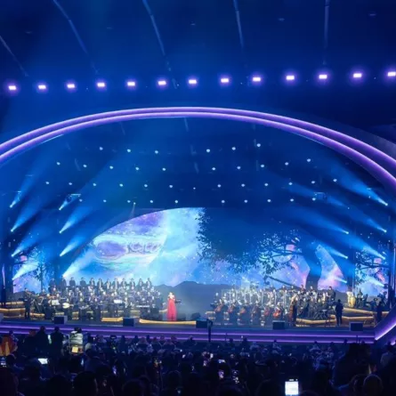 أمال ماهر تُبدع بحفل جدة والجمهور يتفاعل معها بأغنية "ما علينا" لـ أبوبكر سالم.. "فيديو"