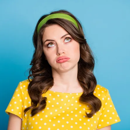 صورة لزوجة تشعر بالملل