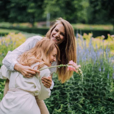 الحفاظ على الصداقة القديمة من الهدايا العظيمة التي تقدمها الحياة