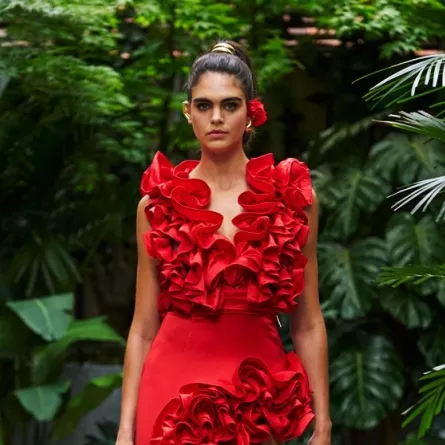 فستان أحمر من برونكس بانكو Bronx Banco- الصورة من Launchmetrics/Spotlight ©