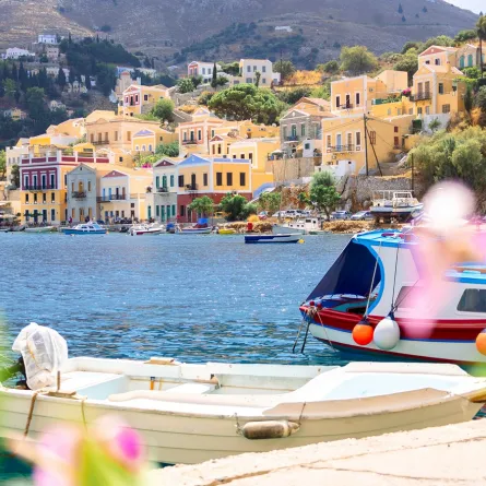 إطلالة على جزيرة سيمي