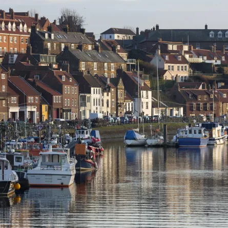 ويتبي وجهة جذابة في شمال بريطانيا 