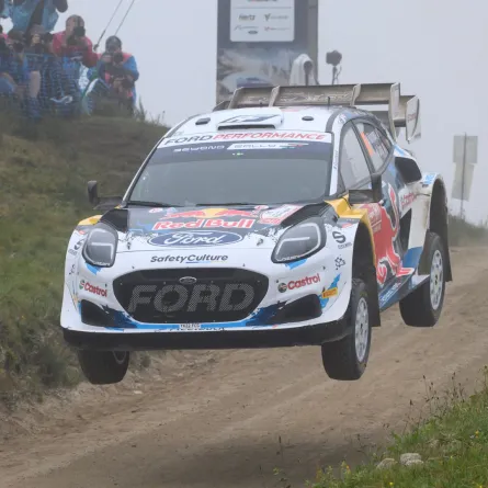 WRC رالي البرتغال (Photo by MIGUEL RIOPA / AFP)