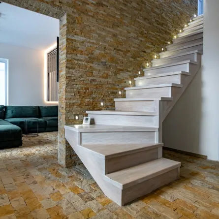 الحجر الجير مستخدم في ديكور الغرفة