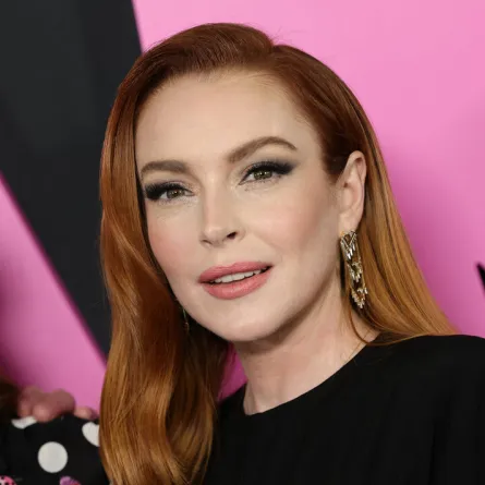 ليندسي لوهان  Lindsay Lohan في عرض "Mean Girls" (مصدر الصورة: Arturo Holmes / GETTY IMAGES NORTH AMERICA / Getty Images via AFP)