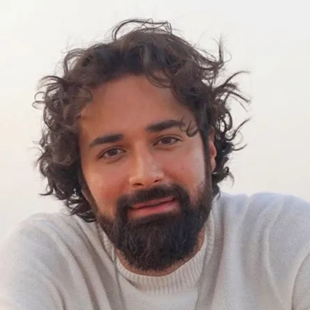 أحمد حاتم - الصورة من حسابه على انستغرام