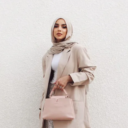 سهى طه - الصورة من حساب مدونة الموضة على إنستغرام