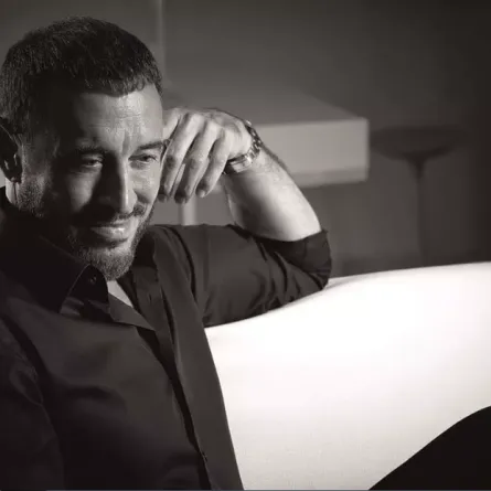 حفل كاظم الساهر في القاهرة يثير الجدل بين الجمهور