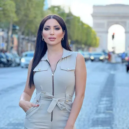 نسرين طافش بجمبسوت بيج قصير - الصورة من حسابها على إنستغرام