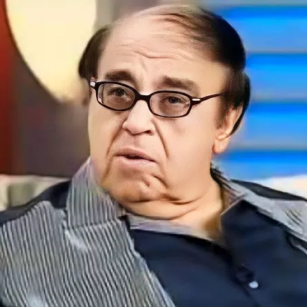 حسن مصطفى - صورة أرشيفية