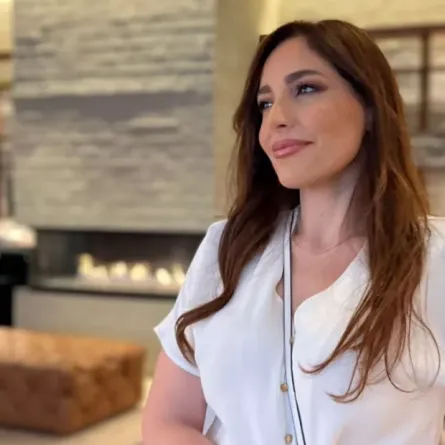 عبير نعمة تطرح أغنية "لعندو بروح" وتستعد لجولة غنائية حول العالم