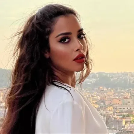 بلقيس تشكو لجمهورها من محاولات روتانا للتضييق عليها: لا أبحث عن تعاطف أو تقدير