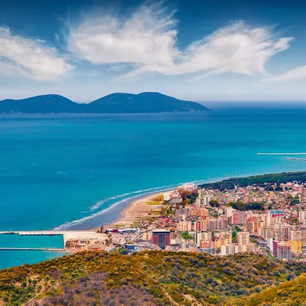 ألبانيا وجهة سياحية مثالية للأزواج