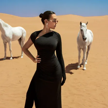 جورجينا رودريغيز  تتألق في لقاء حصري مع  مجلّة "هي"