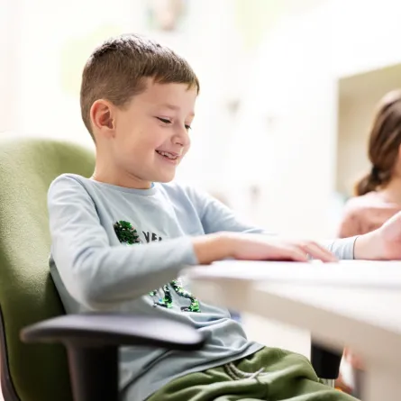 صورة طفل من أصحاب الهمم