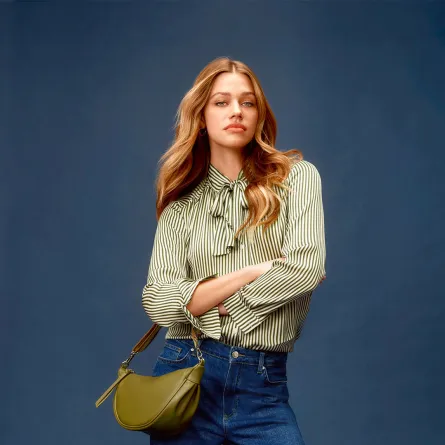 مونسون Monsoon-  الصورة من العلاقات العامة للعلامة