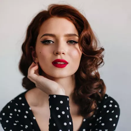 خطوات تطبيق المكياج الكلاسيكي