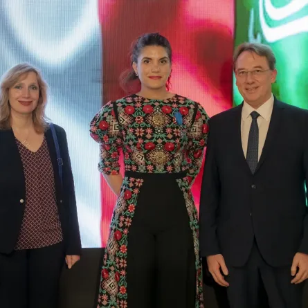  السعودية ميادة بدر تحصد وسام الاستحقاق الوطني برتبة فارس من فرنسا - الصورة من حساب سفير فرنسا بالمملكة على إكس