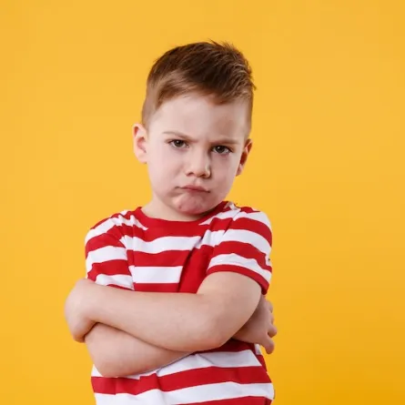 تتفاوت حدة نوبات الغضب عند الأطفال- (مصدر الصورة: موقع freepik) 