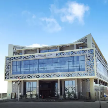 وزارة الموارد البشرية والتوطين. الصورة من wam