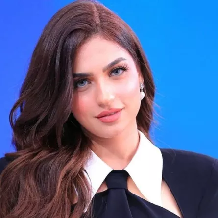 ياسمين عز تتصدر التريند بعد تعليقها على طلاق نيللي كريم وهشام عاشور