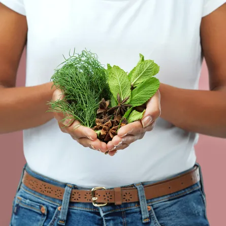 شرب الأعشاب من أفضل الوسائل لإنقاص الوزن