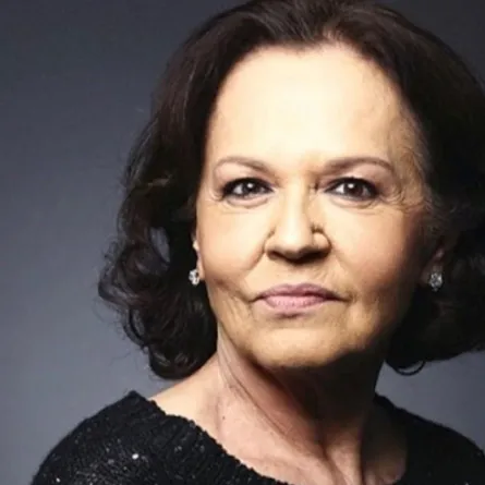 فاطمة قرنفل - الصورة من حساب مديرة أعمالها أصلي إسلام أوغلو على "إنستغرام"