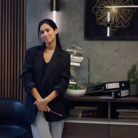 هدى المفتي في مسلسل مفترق طرق - الصورة من المركز الإعلامي للمسلسل