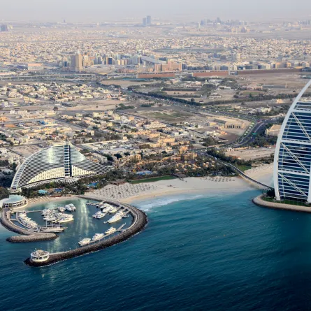 شواطئ دبي. الصورة من مكتب دبي الإعلامي