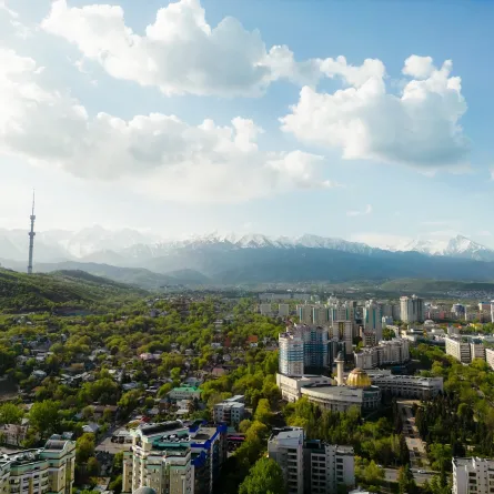 رحلة سياحية إلى ألماتي