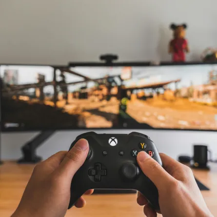 مايكروسوفت تطلق إصدارات جديدة من أجهزة Xbox