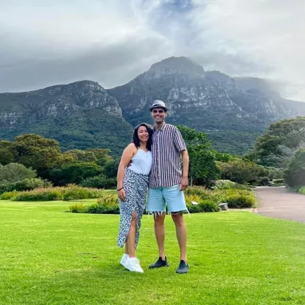 الزوجان فادي معوض وكارولين نبيل 