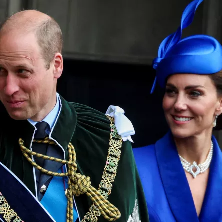 الأميرة كيت ترتدي عقد اللؤلؤ بقفل مرصع بالألماس 