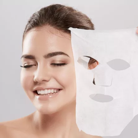 ماسكات طبيعية مذهلة لإزالة حبوب الوجه