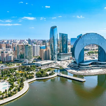 إطلالة على باكو عاصمة أذربيجان