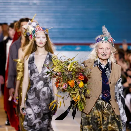 فيفيان ويستوود Vivienne Westwood تختتم عرضها لخريف وشتاء 2017-  الصورة من Launchmetrics/Spotlight ©