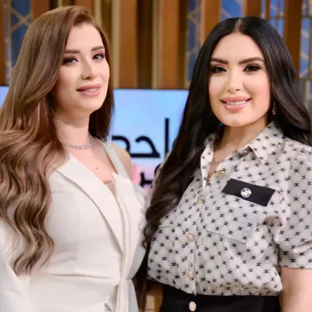 عبير صبري وشقيقتها مروة - الصورة من المكتب الإعلامي لبرنامج واحد من الناس