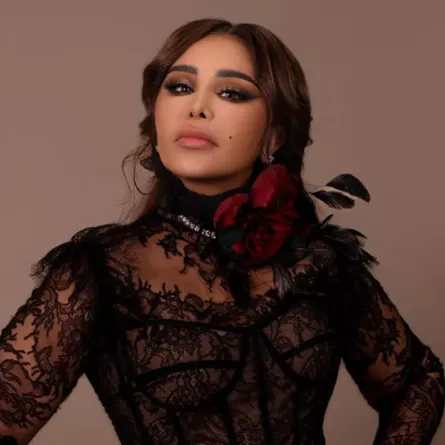 أحلام توجه رسالة للفتيات خلال حفلها الغنائي بالكويت