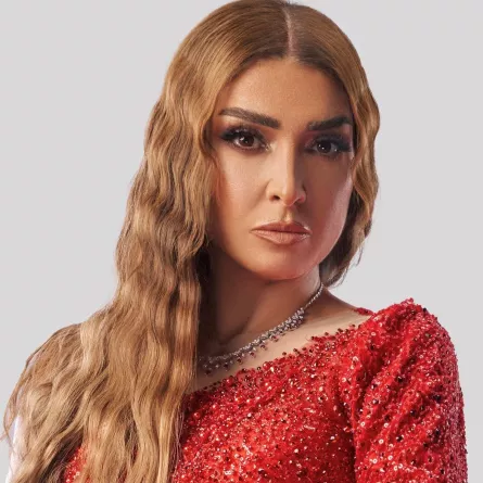 روجينا تعلن إصابتها بحروق في وجهها شاهد الصور وتحذير عاجل