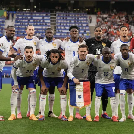 تشكيل المنتخب الفرنسي اليوم