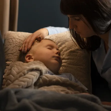 صورة لطفل مريض