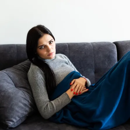 صورة لحامل تشكو من الغثيان