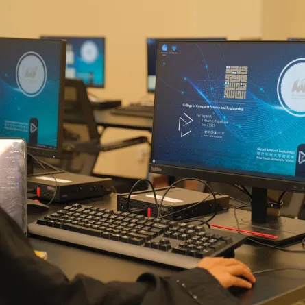 جامعة جدة تطلق تخصصات جديدة للطالبات 