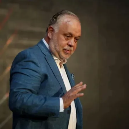 أشرف زكي- الصورة من نقابة المهن التمثيلية