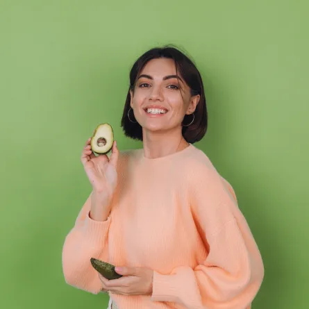 فوائد الأفوكادو الصحية- مصدر الصورة: Freepik by kroshka_nastya