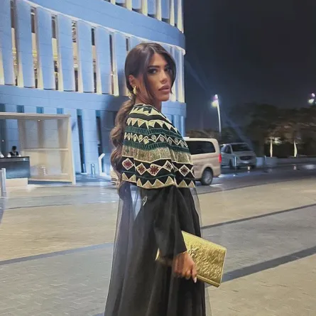 تسريحات شعر طويل للمناسبات