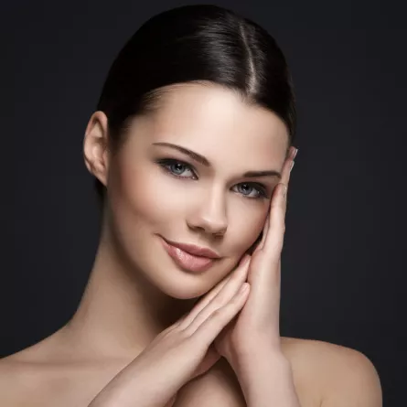  علاجات تجميلية للوجه بدون إبر البوتوكس والفيلر